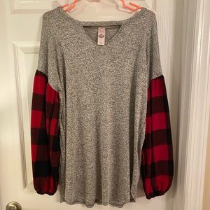 Buffalo Plaid and Heather Grey Sweater NWOT